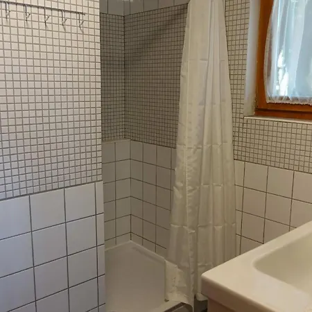 Tölgyes Lak, Pálköve *